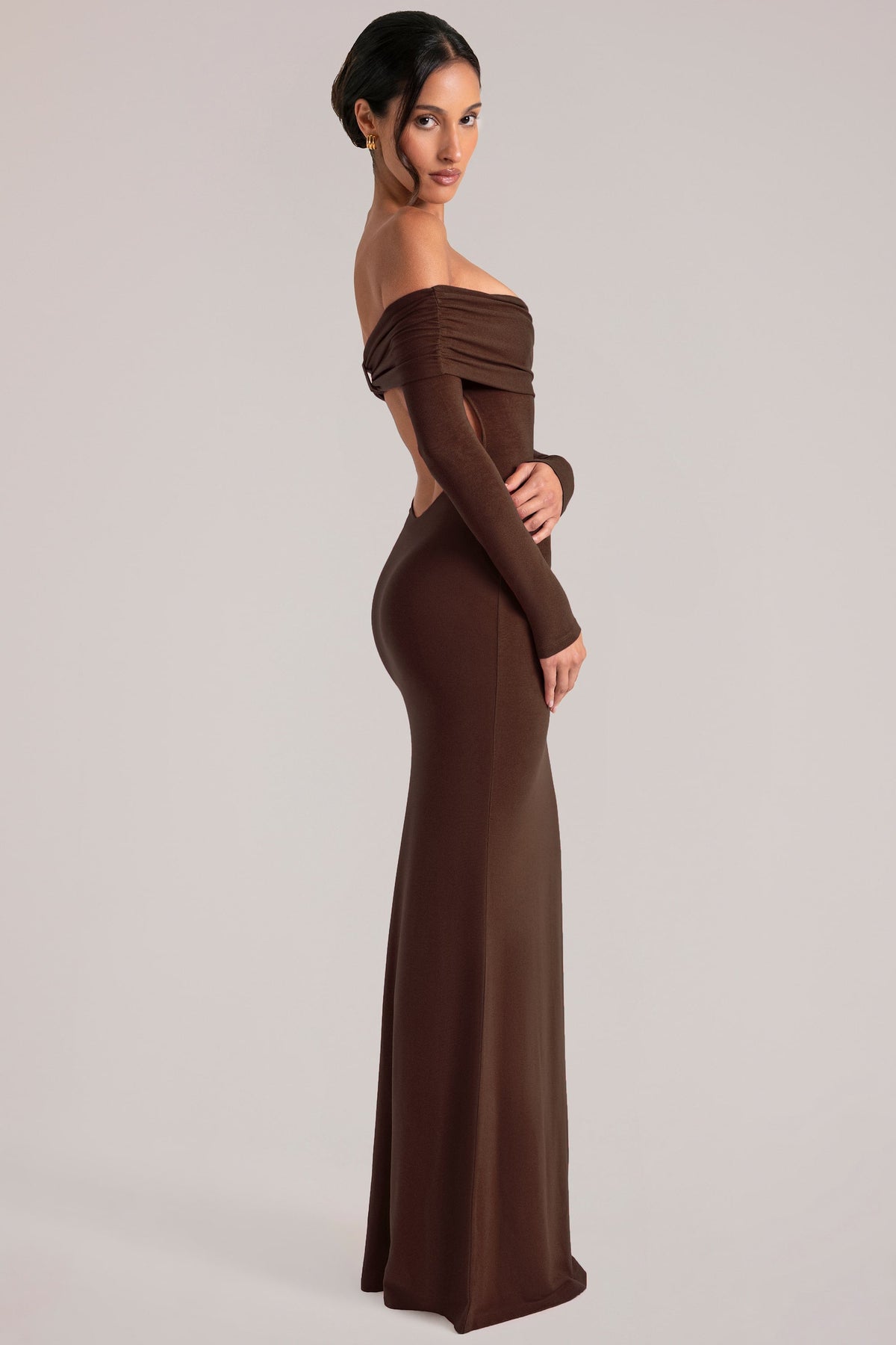 Vestido largo con mangas ajustado