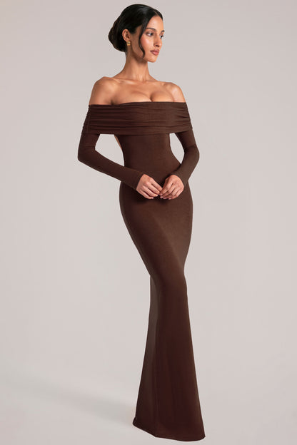 Vestido largo con mangas ajustado