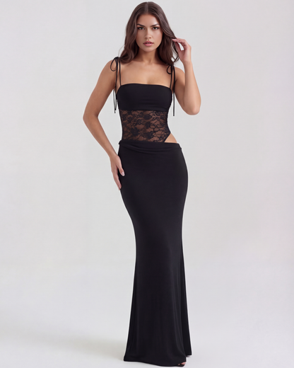 Robe longue en dentelle à fines bretelles