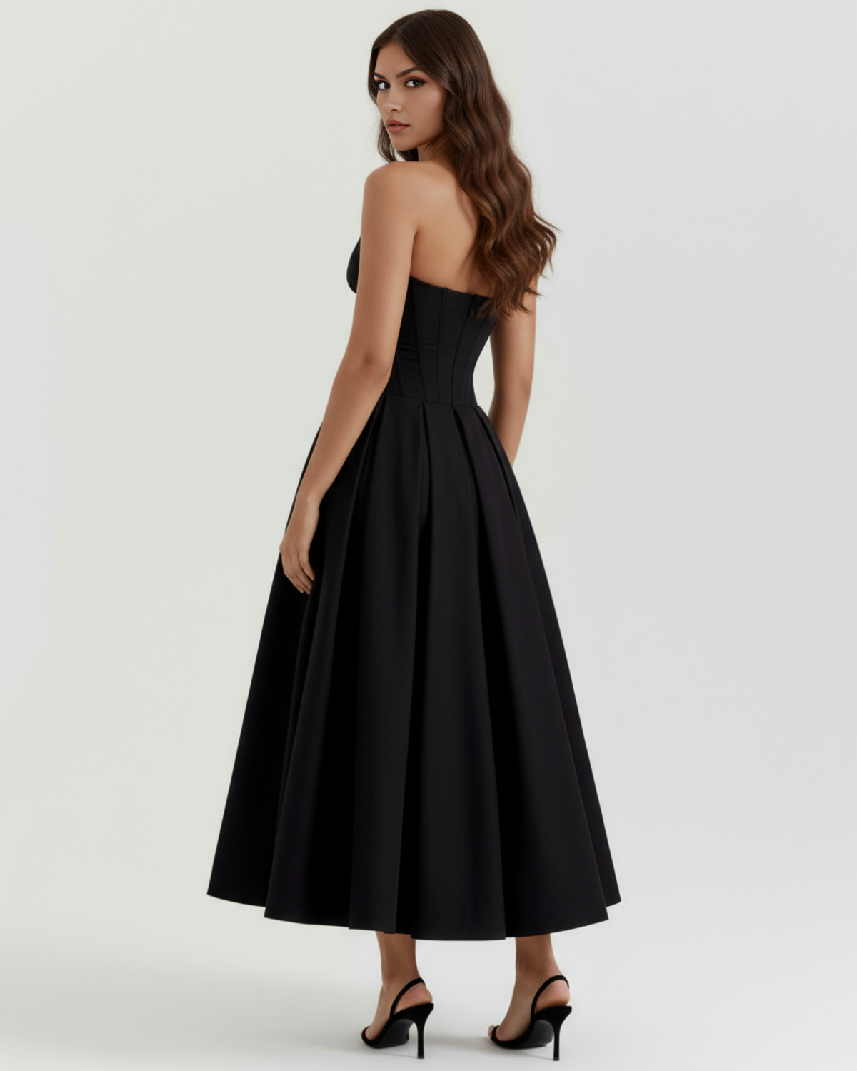 Robe midi bustier à jupe évasée