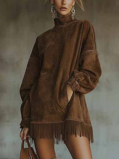 Gabriela | Robe en daim à col roulé et franges