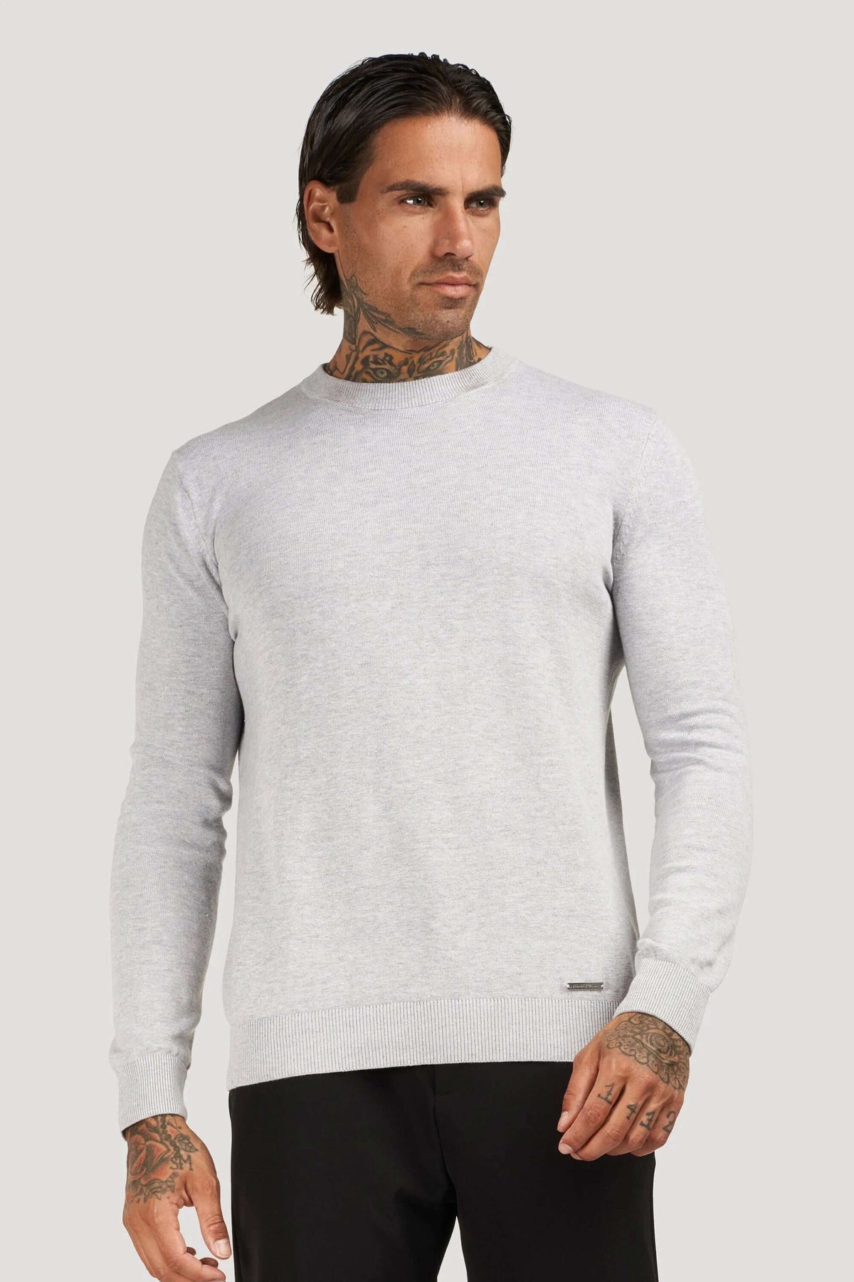 EL SUÉTER DE CUELLO REDONDO SANTONI