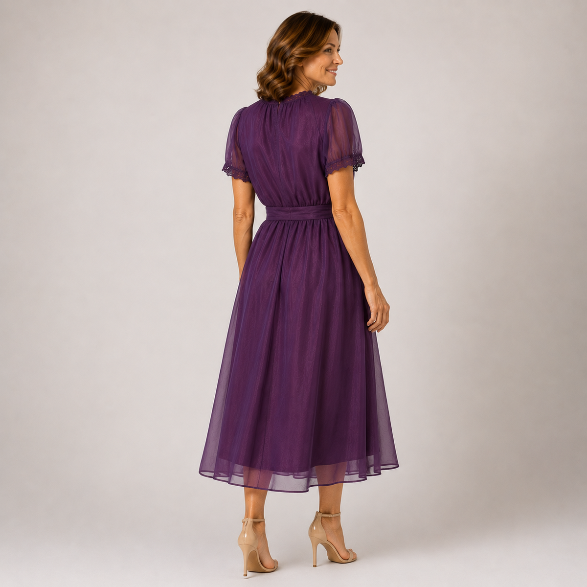 Flavia | Vestido con Escote de Gota
