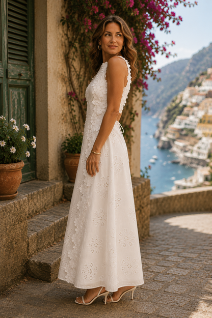 Della | Robe longue brodée