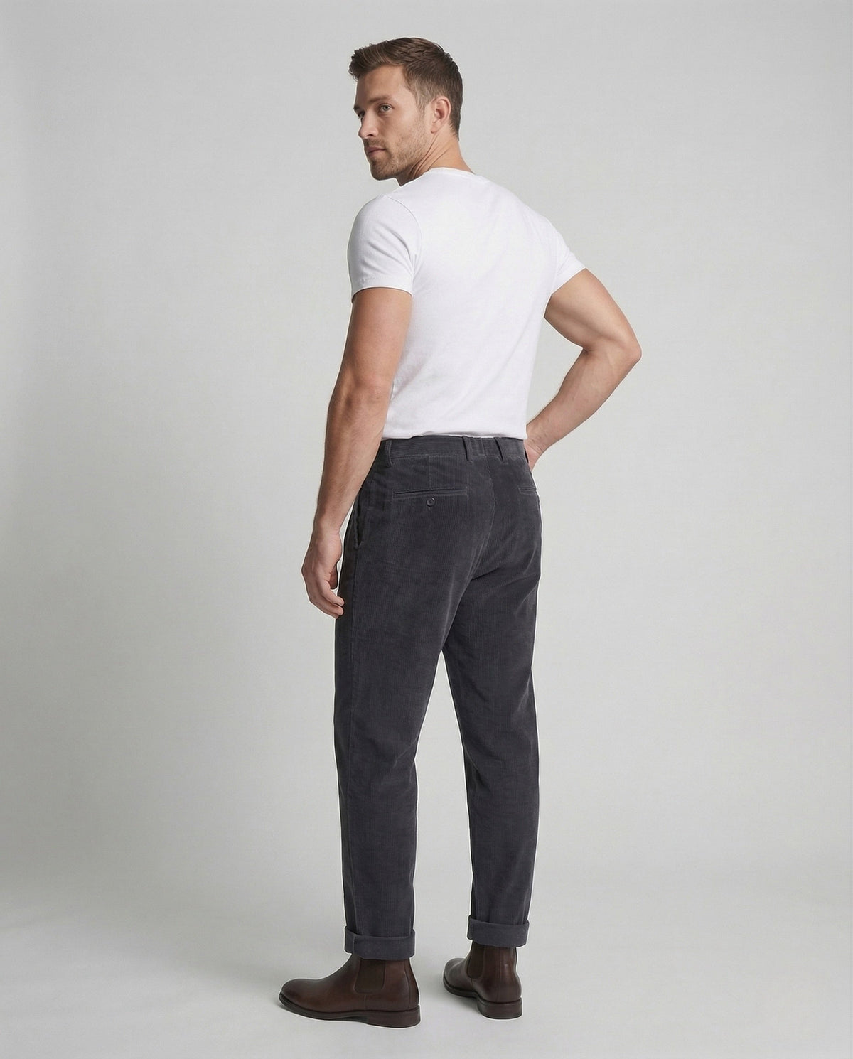 CÉSAR - PANTALONS EN COTELÉ