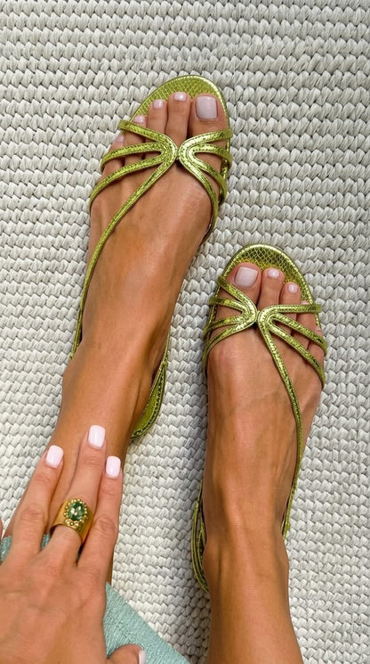 Ginevra | Sandalias Doradas Elegancia Veraniega