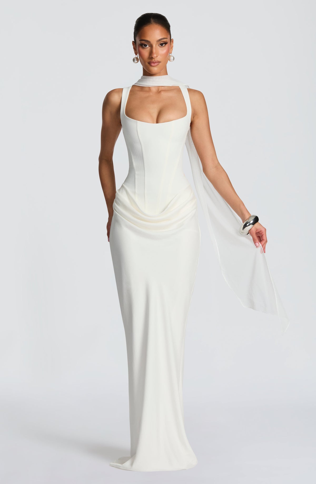Leonor | Robe longue à encolure carrée