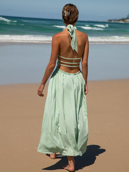 Robe longue de plage dos nu découpe vert clair