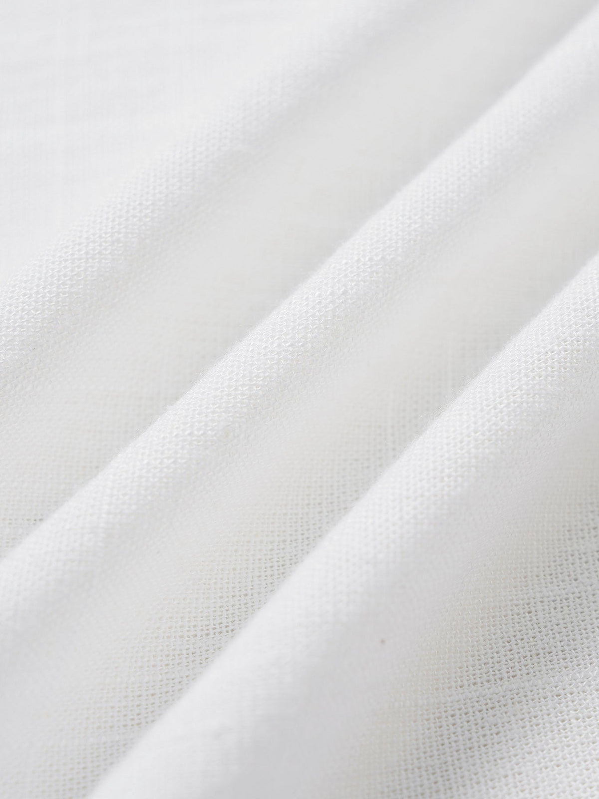 Robe de plage blanche à col en V